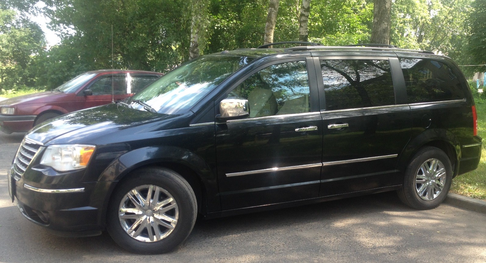 Продам автомобиль CHRYSLER Town&Country Limited 2008г.в.