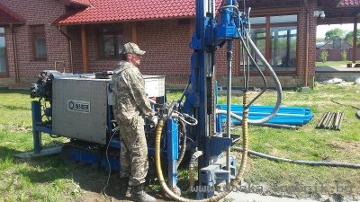 Бурение скважин на воду. Артезианские скважины.